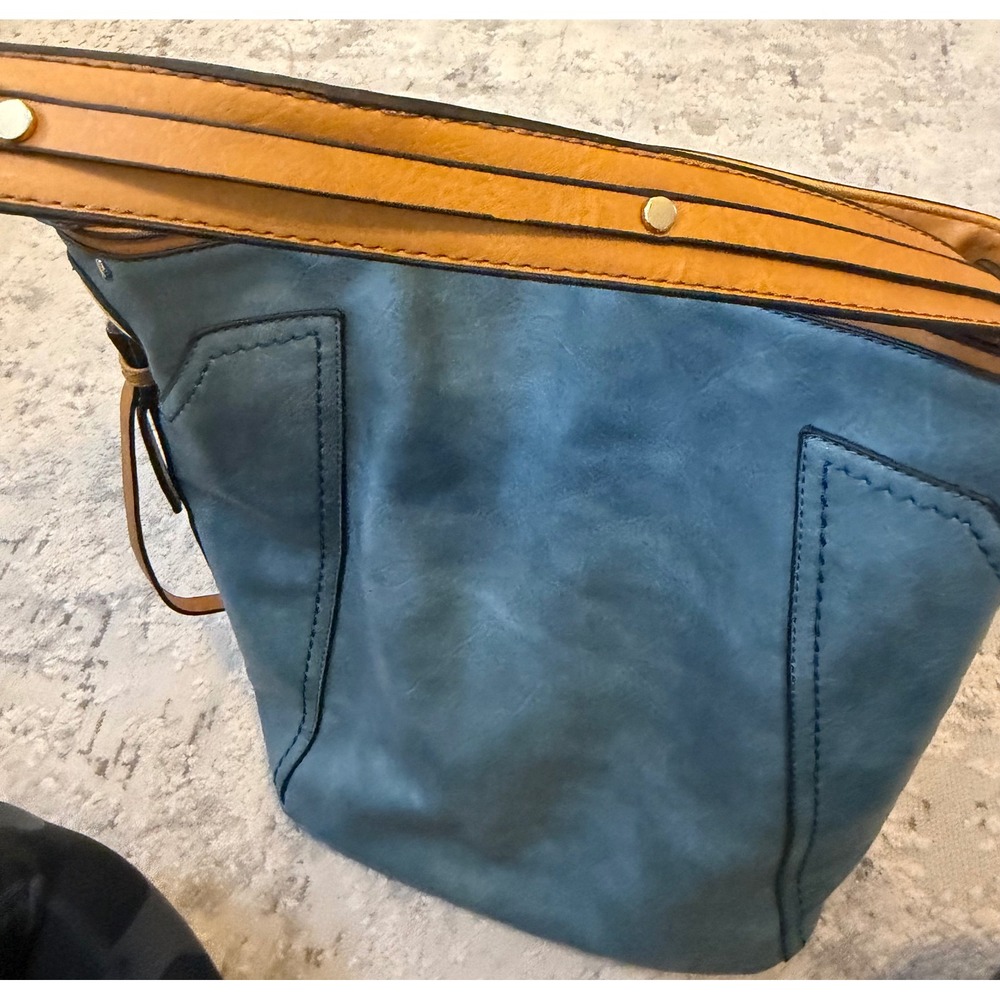 Slate Blue and Mustard Yellow Vegan Leather Hobo Bag with Chevron Lining - Picture 5 of 7